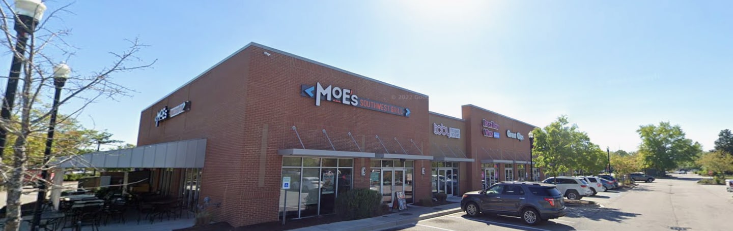 214 Azalea Square Blvd, Summerville, SC for lease Building Photo- Image 1 of 2