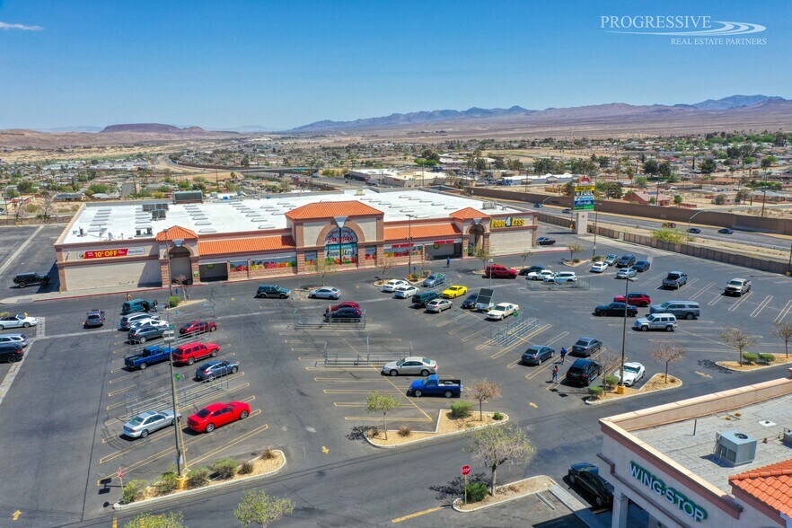 510-580 E Virginia Way, Barstow, CA à louer - Photo du bâtiment - Image 2 de 8