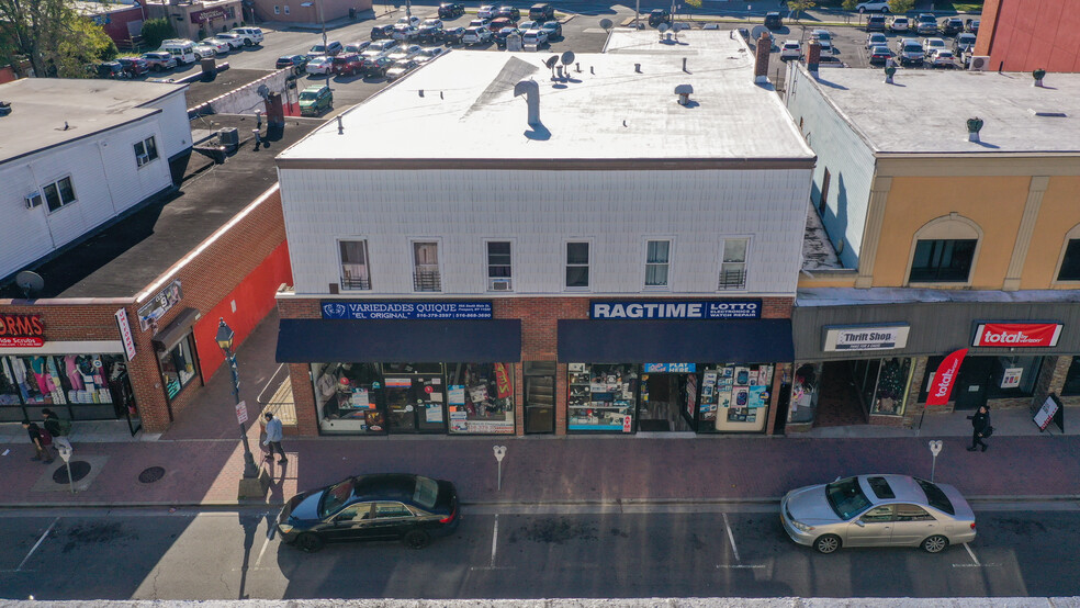 80 S Main St, Freeport, NY for sale - Building Photo - Image 1 of 1