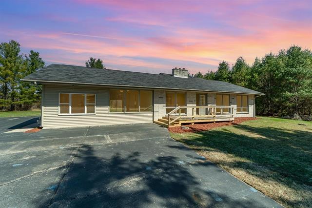 166 W M 55, Tawas City, MI à vendre Photo principale- Image 1 de 1