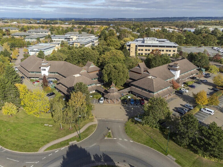 4200-4520 Solihull Pky, Birmingham à louer - Photo du bâtiment - Image 3 de 35