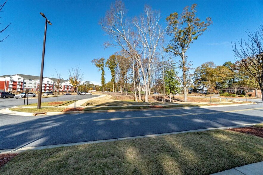 2480 Lexington Rd, Athens, GA à vendre - Autre - Image 2 de 10