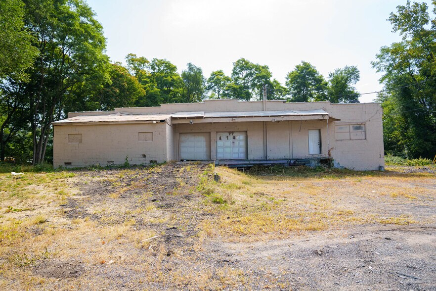 1125 Mitchell Rd, Schenectady, NY à vendre - Photo du bâtiment - Image 3 de 21