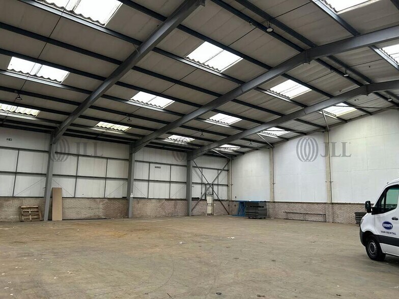 Royle Pennine Estate, Rochdale for lease - Building Photo - Image 3 of 6