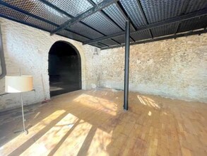 Office in Le Pecq for lease Interior Photo- Image 2 of 7