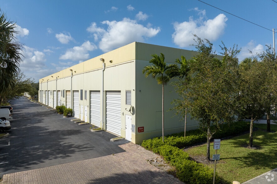 1500 W Copans Rd, Pompano Beach, FL for lease - Building Photo - Image 2 of 5