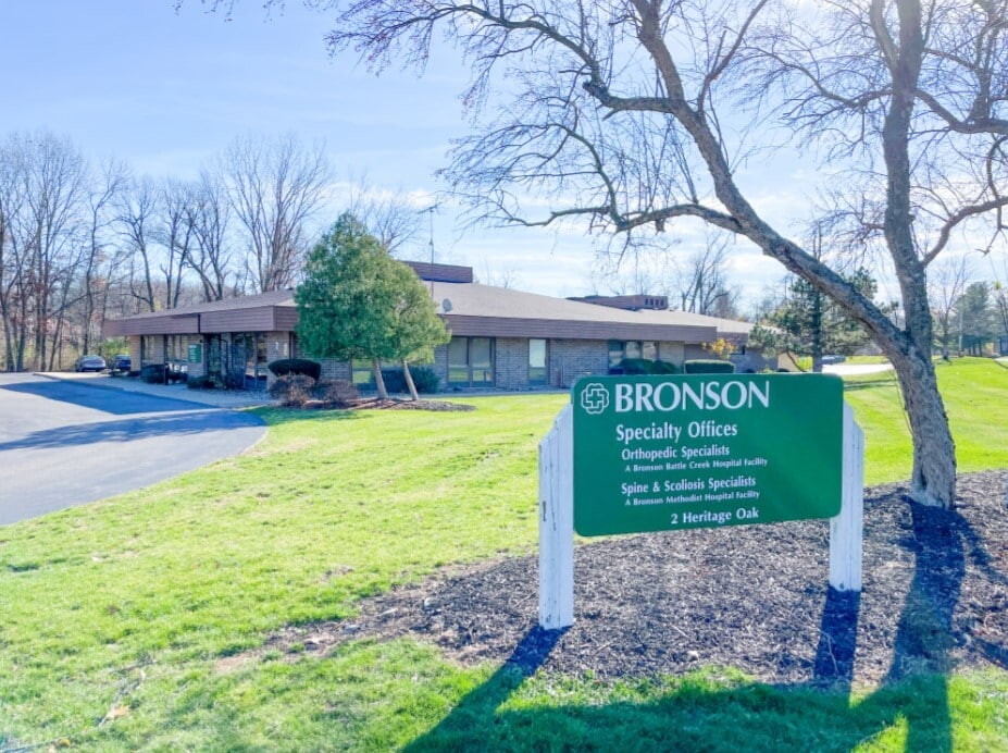 Battle Creek Medical portfolio of 2 properties for sale on LoopNet.ca Building Photo- Image 1 of 2