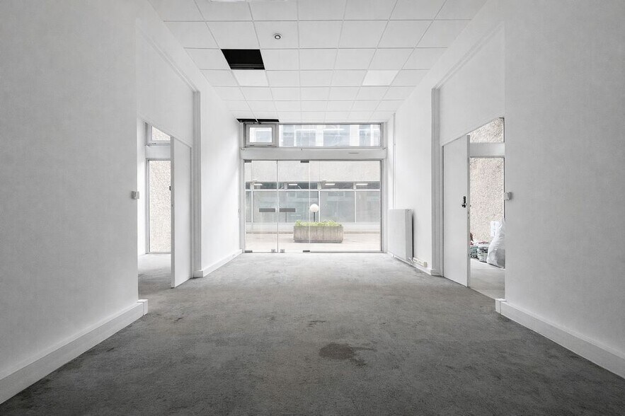 121-127 Avenue d'Italie, Paris for lease - Building Photo - Image 1 of 5