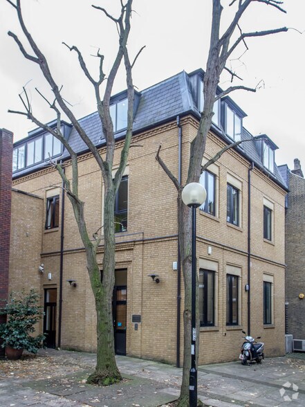 12C Eton St, Richmond à louer - Photo du bâtiment - Image 3 de 12