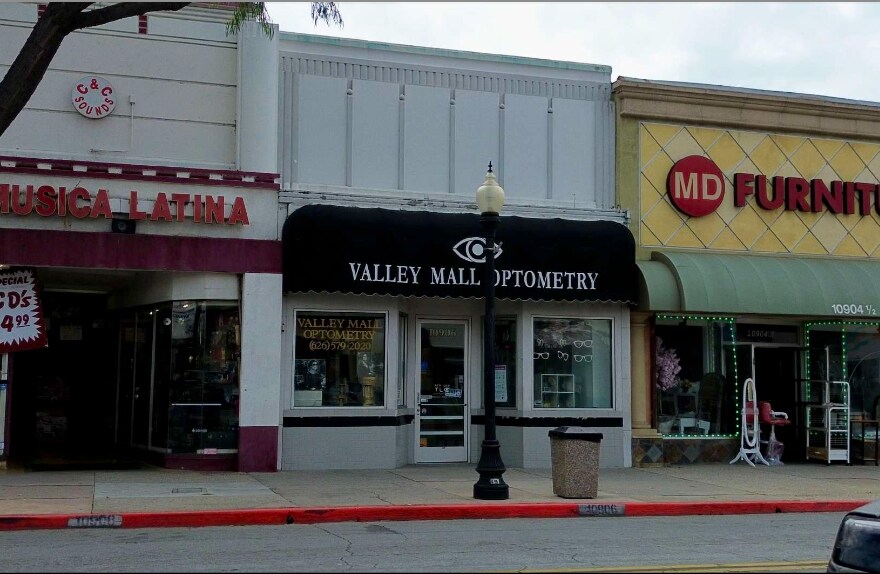 10906 Main St, El Monte, CA à vendre - Photo du bâtiment - Image 3 de 5