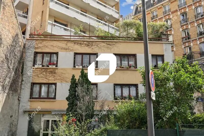 Office in Paris for sale Building Photo- Image 1 of 21