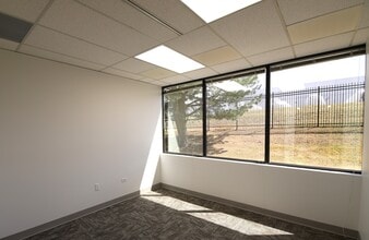 12150-12200 E Briarwood Ave, Centennial, CO à louer Photo intérieure- Image 2 de 14