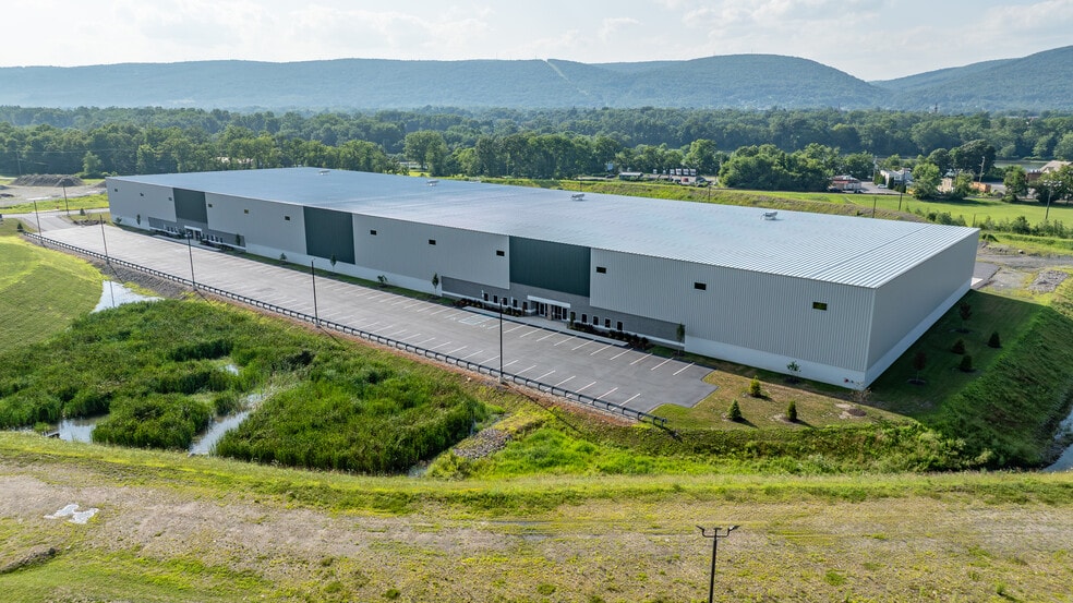 144-154 Commonwealth Dr, Jenkins, PA for lease - Aerial - Image 3 of 5