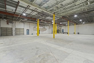 2355 Lewis Ave, Rockville, MD à louer Photo intérieure- Image 2 de 6