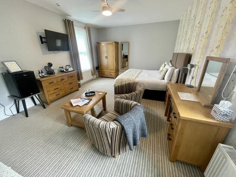 1 Queens Rd, Shanklin à vendre - Photo du bâtiment - Image 3 de 21