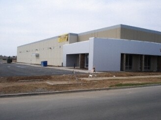 998 N Temperance Ave, Clovis, CA à louer - Photo du bâtiment - Image 3 de 9