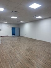 15315 66 Ave, Surrey, BC à louer Photo intérieure- Image 1 de 2