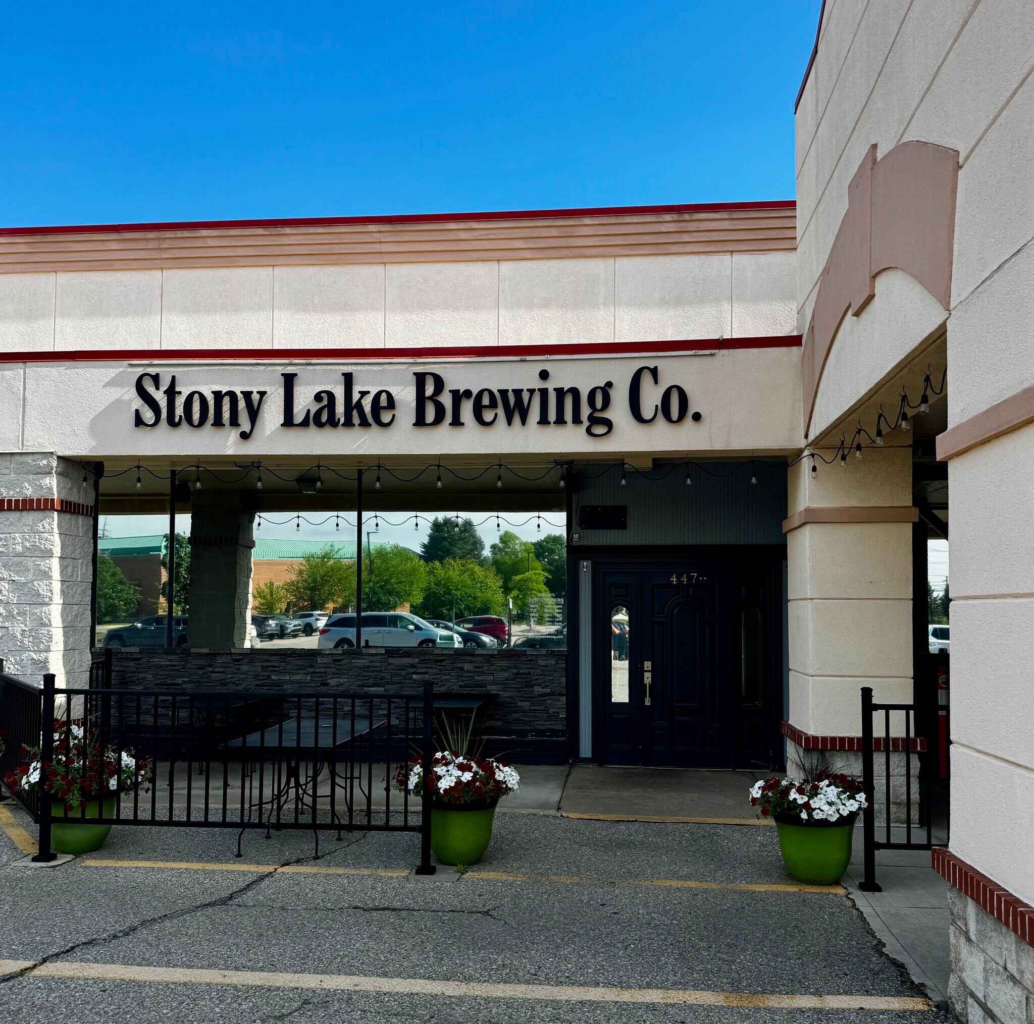 423-471 E Michigan Ave, Saline, MI for lease Building Photo- Image 1 of 10