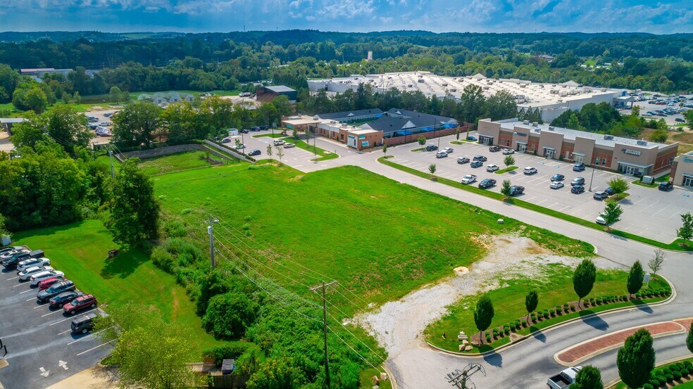 5937 Elementary Way, Ooltewah, TN à vendre - Photo du bâtiment - Image 2 de 4
