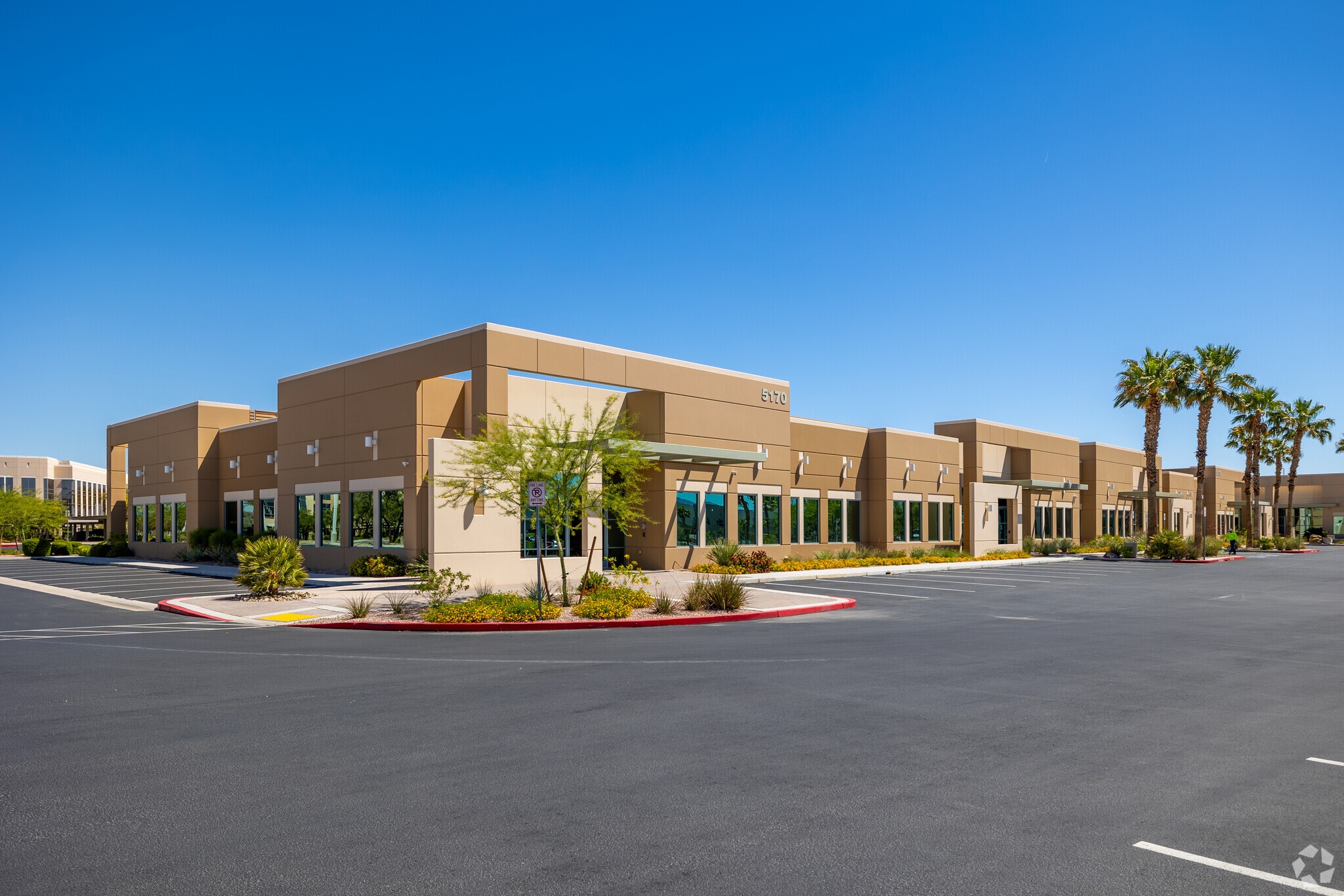 5170 Badura Ave, Las Vegas, NV for lease Primary Photo- Image 1 of 4
