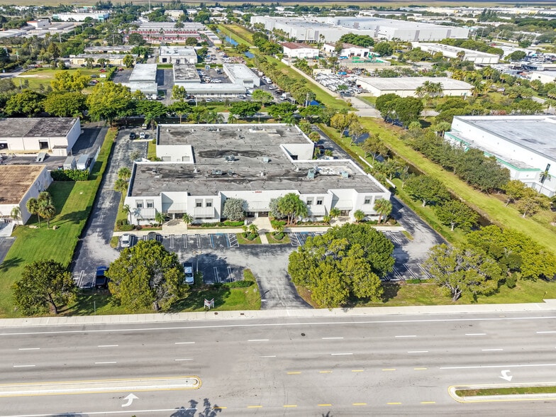 3650 Coral Ridge Dr, Coral Springs, FL for sale - Building Photo - Image 3 of 5