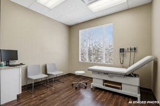 1650 W Northwest Hwy, Grapevine, TX for lease Interior Photo- Image 1 of 7