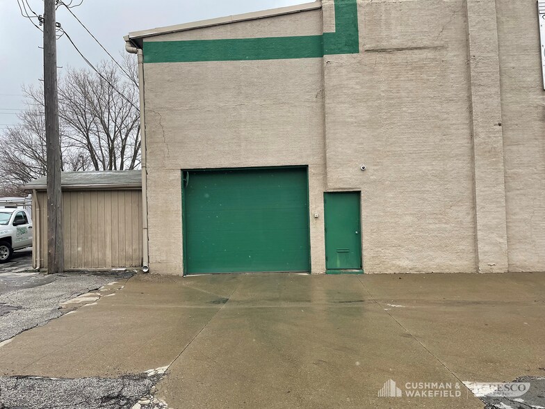 1200 E 49th St, Cleveland, OH à vendre - Photo du bâtiment - Image 3 de 9