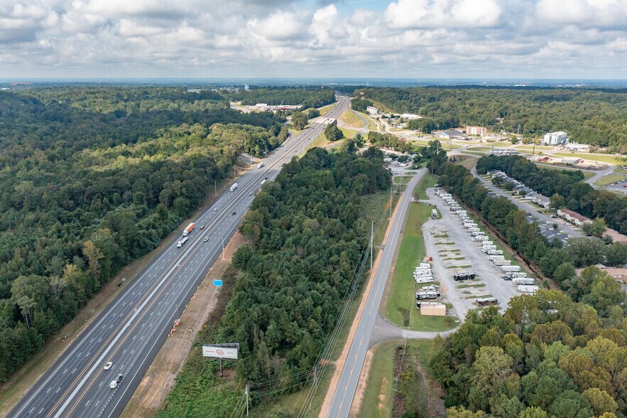 JVC Rd, Tuscaloosa, AL à vendre - Photo du bâtiment - Image 2 de 2