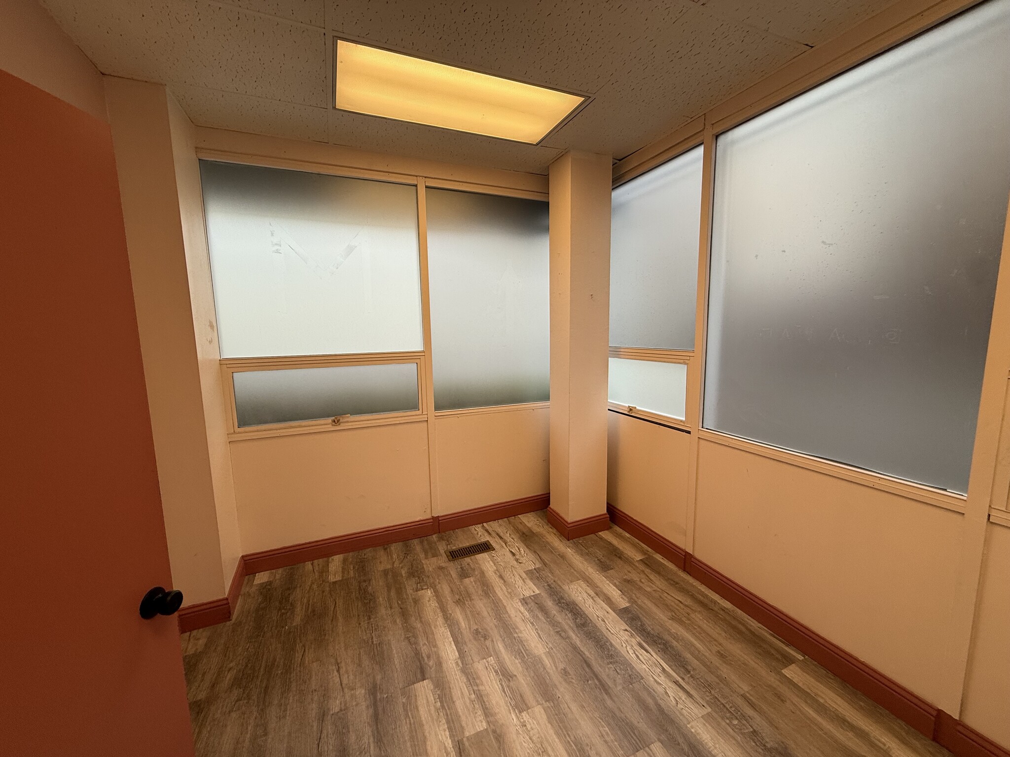 199 California Dr, Millbrae, CA for sale Interior Photo- Image 1 of 17