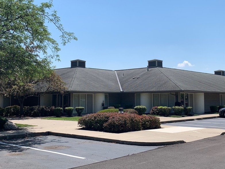 6631 Commerce Pky, Dublin, OH for sale - Building Photo - Image 2 of 11