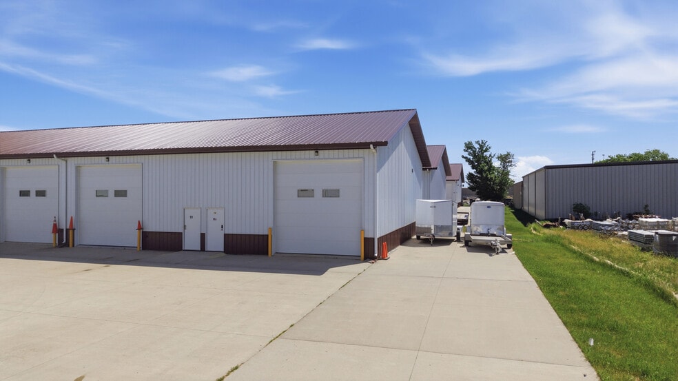 4110 14th Ave N, Fargo, ND for sale - Building Photo - Image 2 of 20