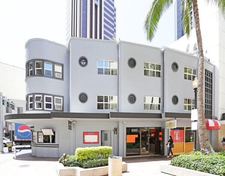 1139 Union Mall, Honolulu, HI à louer - Photo du bâtiment - Image 3 de 11