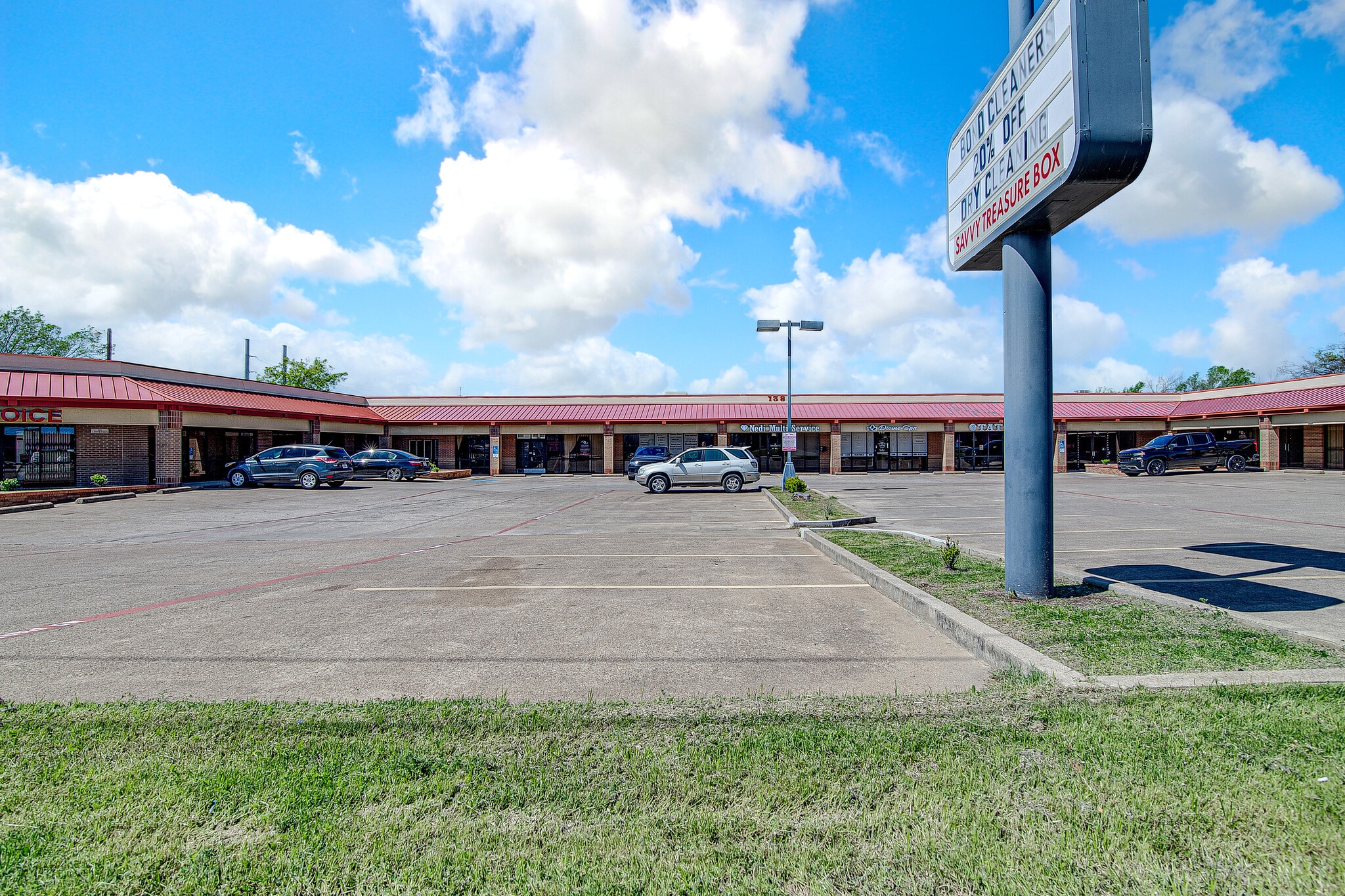138 S Bowen Rd, Arlington, TX for sale Primary Photo- Image 1 of 5