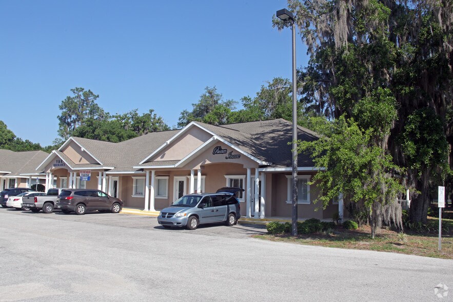 1501 S Alexander St, Plant City, FL à vendre - Photo du bâtiment - Image 2 de 14