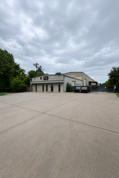 2413 Roy Rd, Pearland, TX for sale - Building Photo - Image 1 of 8