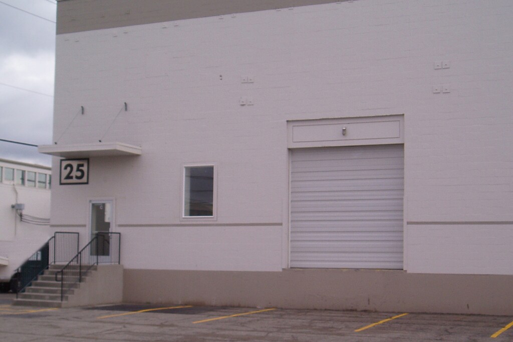 3808 N Sullivan Rd, Spokane, WA for lease Primary Photo- Image 1 of 2
