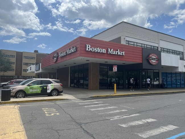 Plus de détails pour 1346-1390 Pennsylvania Ave, Brooklyn, NY - Commerce de détail à louer