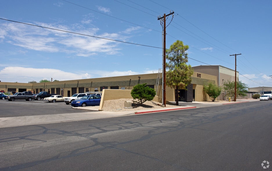 502 W 3rd Ave, Mesa, AZ for lease - Building Photo - Image 3 of 7
