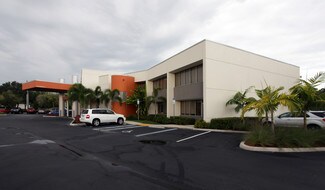 Plus de détails pour 4571 Colonial Blvd, Fort Myers, FL - Bureau à louer
