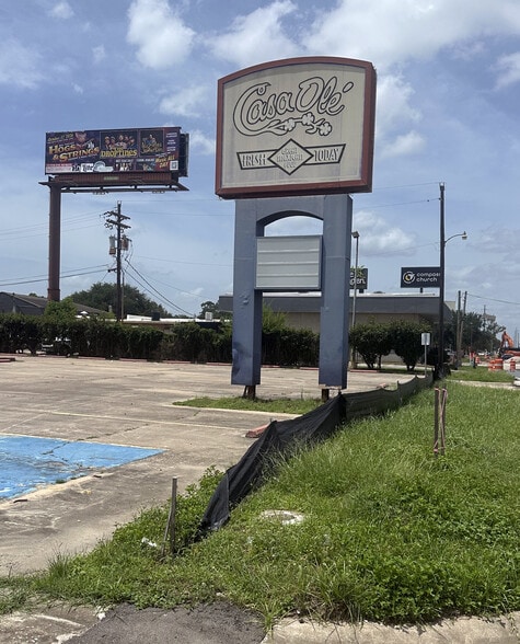 335 I-10, Beaumont, TX for sale - Building Photo - Image 3 of 9