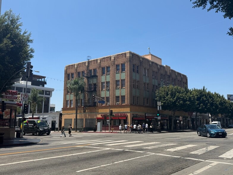 6400-6404 Hollywood Blvd, Los Angeles, CA for lease - Building Photo - Image 2 of 15