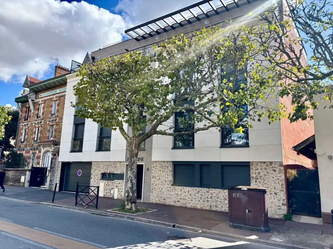 Retail in Saint-Maur-des-Fossés for sale Building Photo- Image 1 of 7