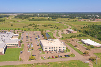 163 River Oaks Dr, Canton, MS - Aérien  Vue de la carte - Image1