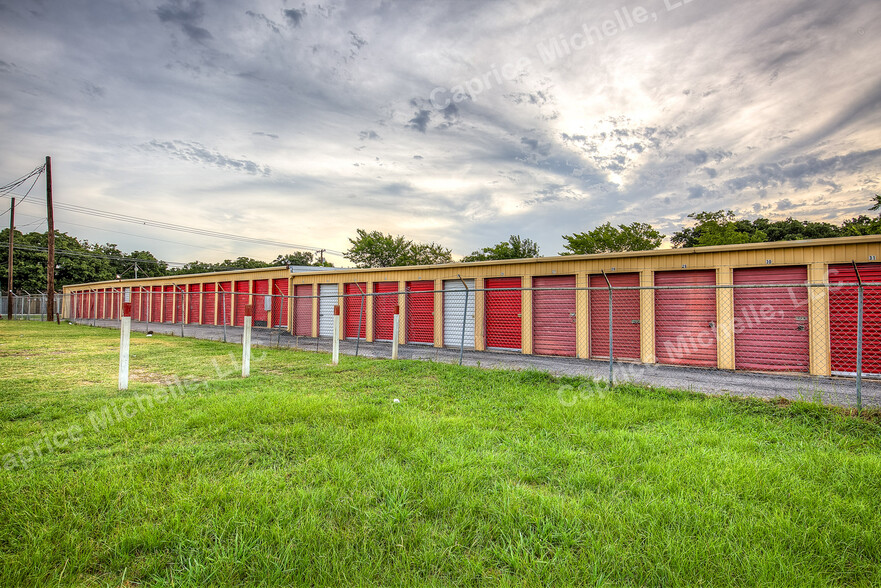 12504 Quail Dr, Mesquite, TX for sale - Building Photo - Image 2 of 20