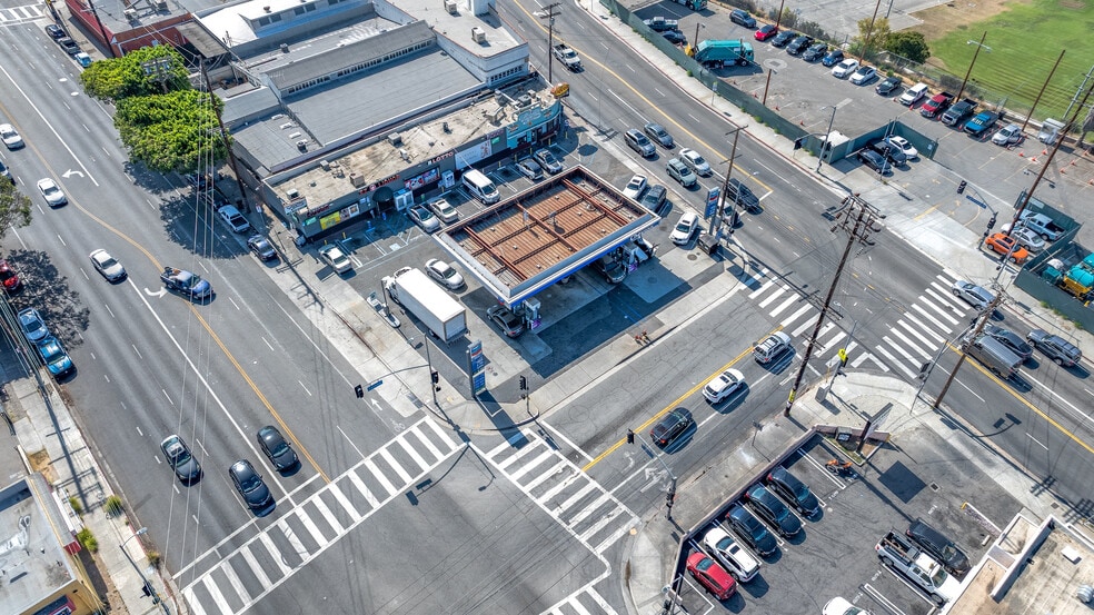 2135 N San Fernando Rd, Los Angeles, CA for sale - Building Photo - Image 3 of 13