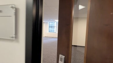 141 W Jackson Blvd, Chicago, IL for lease - Commercial Listing Video 