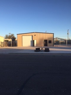 3204 Commercial Dr, Midland, TX à louer - Photo du bâtiment - Image 2 de 9