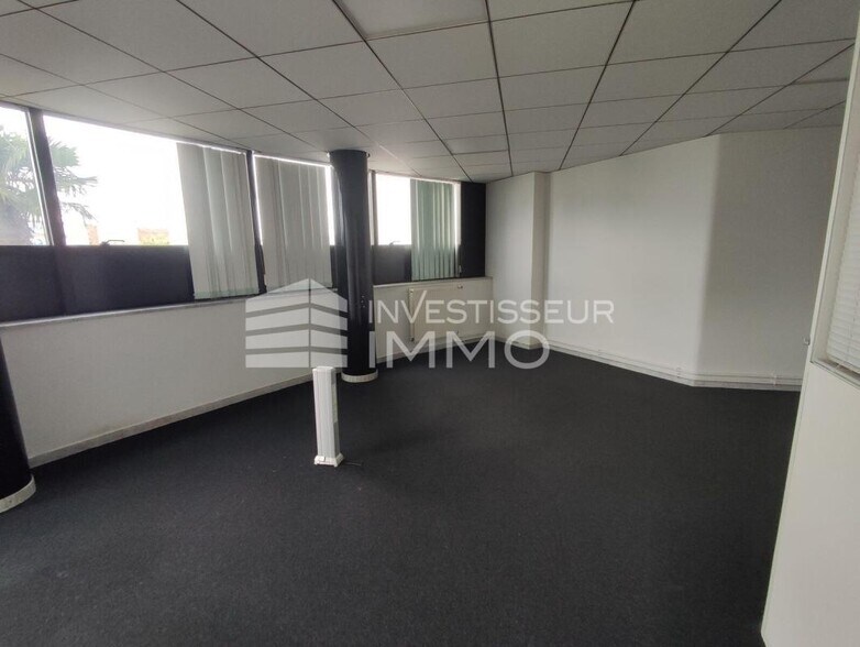 Bureau dans Champigny Sur Marne à louer - Photo intérieure - Image 2 de 9