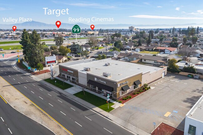 More details for 3601 Ming Ave, Bakersfield, CA - Retail for Lease