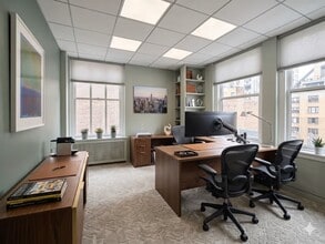 124-128 W 58th St, New York, NY for lease Interior Photo- Image 1 of 1